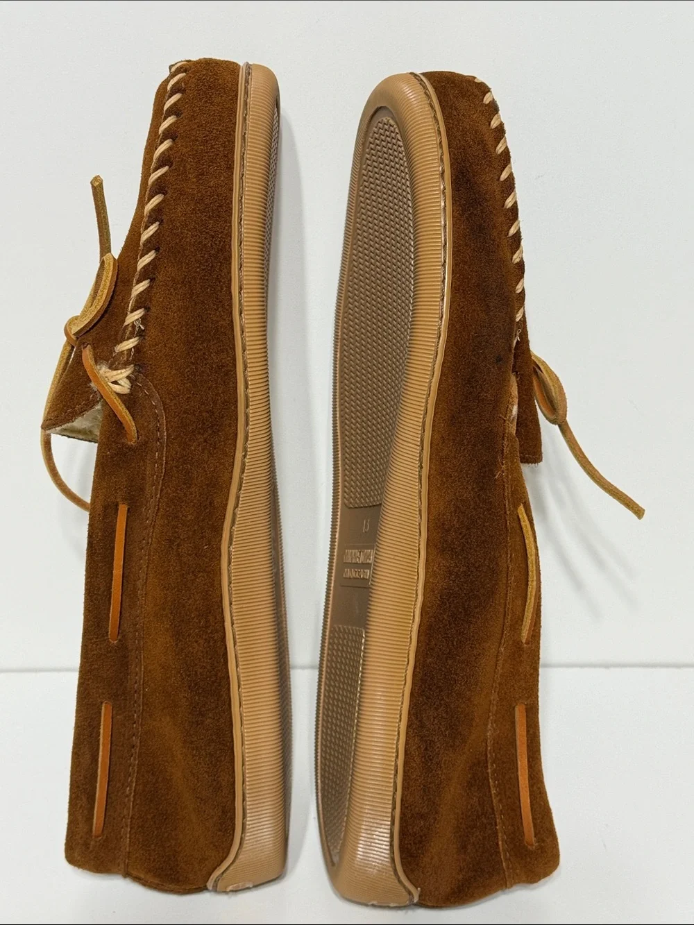 Minnetonka Moccasin Brown Slippers